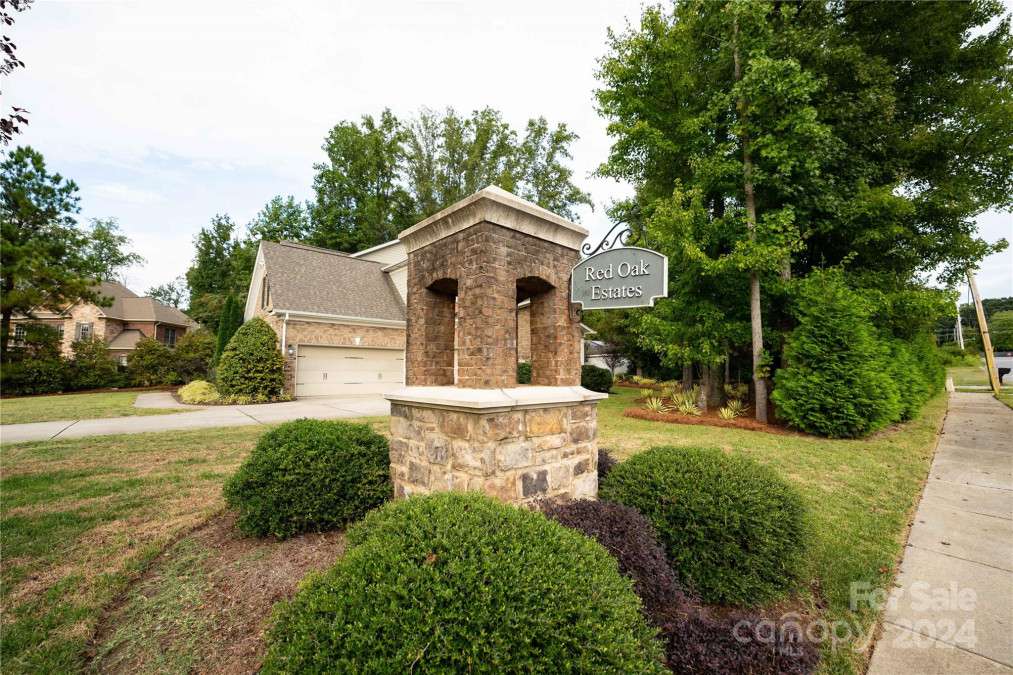 7404 Solitude Ct Mint Hill, NC 28227