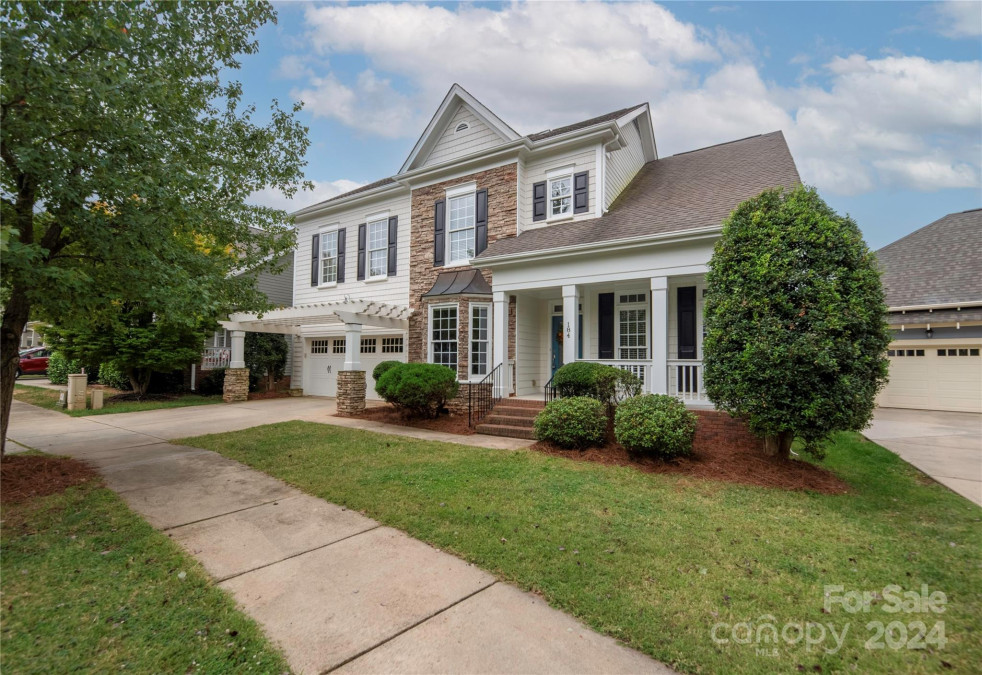 184 Lilac Mist Loop Mooresville, NC 28115