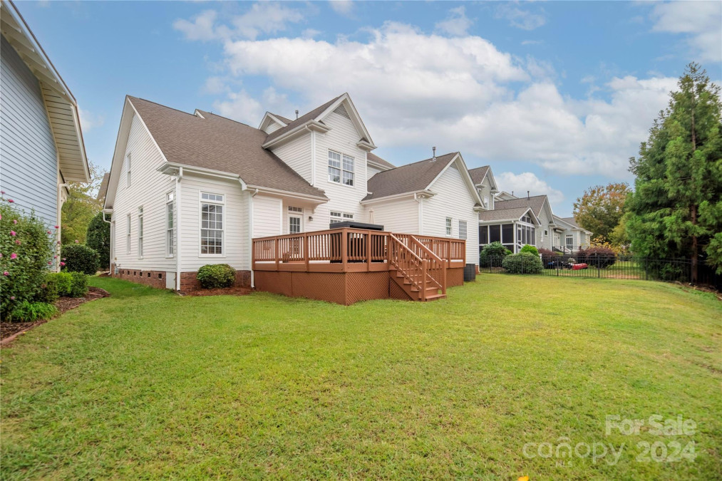 184 Lilac Mist Loop Mooresville, NC 28115