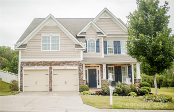 3418 Streamside Dr Davidson, NC 28036