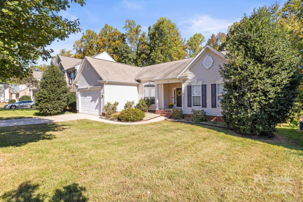 138 Winterbell Dr Mooresville, NC 28115