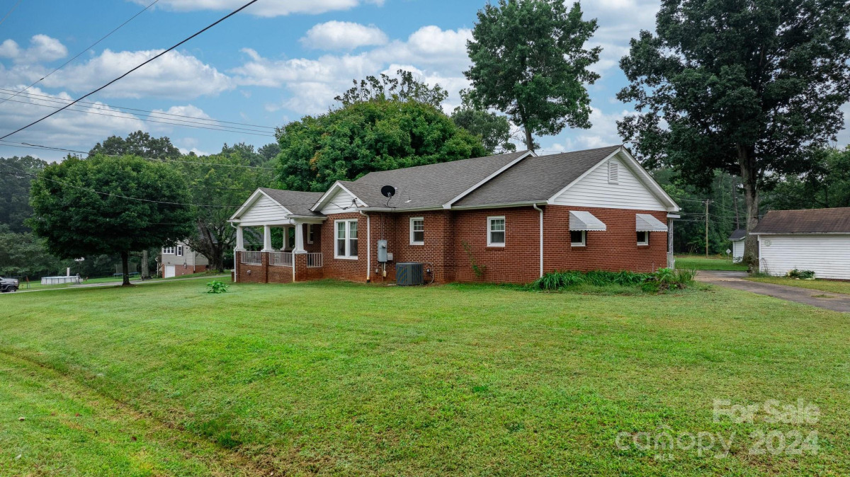 1599 Drexel Rd Valdese, NC 28690