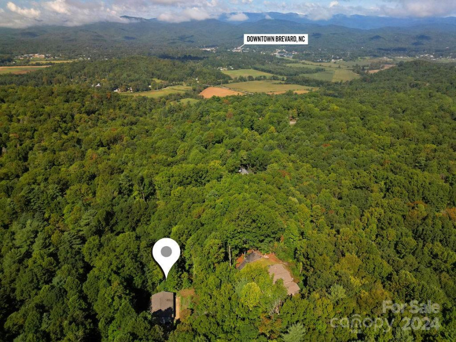 19 Shadowbrook Ln Pisgah Forest, NC 28768