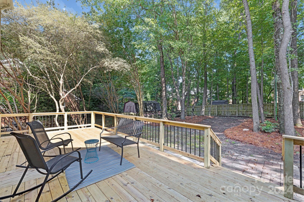 4809 Hickory Glen Dr Matthews, NC 28105