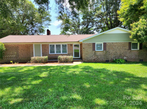 102 Woodbark Ln Kings Mountain, NC 28086