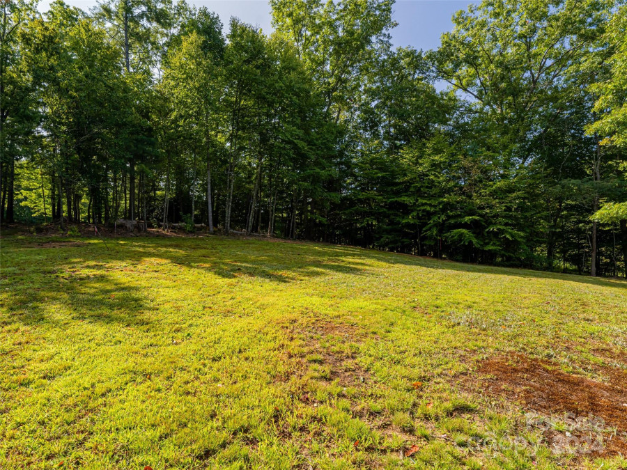 309 Auburn Sky Trl Mills River, NC 28759