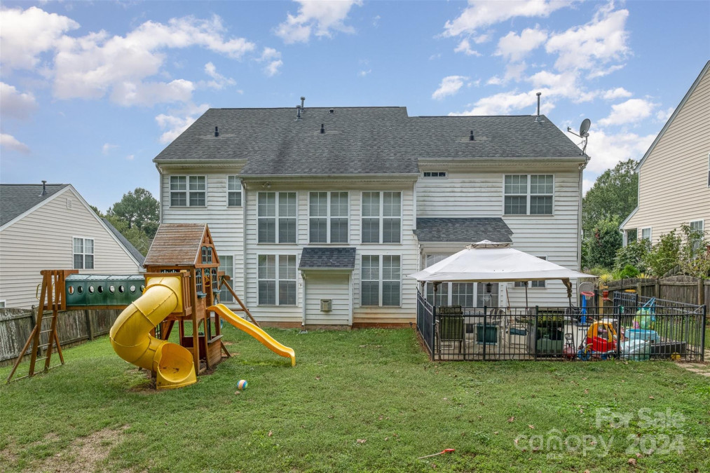 2060 Foxwood Ct Lancaster, SC 29720