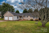 2707 24th Street Ct Hickory, NC 28601