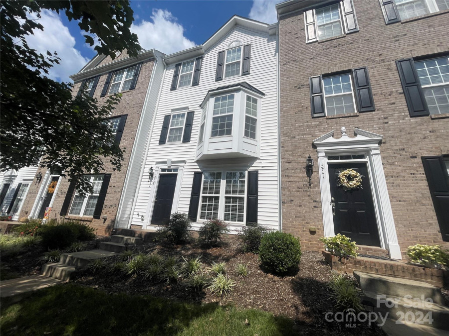 15737 Castle Watch Ave Charlotte, NC 28277