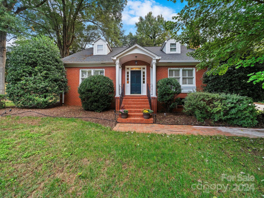 207 Lorimer Rd Davidson, NC 28036