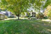 23 Lakemoor Ln Hendersonville, NC 28739