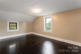 22 Pine Grove Ave Asheville, NC 28801