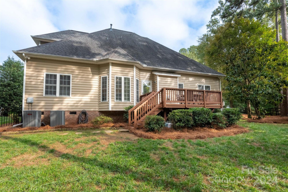 10238 Willow Rock Dr Charlotte, NC 28277