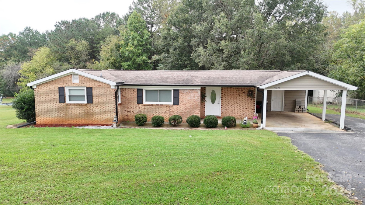 4078 Maiden Hw Lincolnton, NC 28092