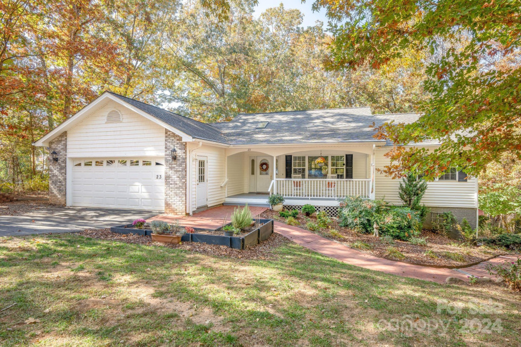 23 Rabbit Ridge Dr Weaverville, NC 28787