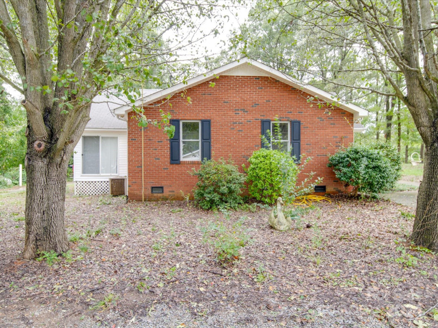 1918 Waxhaw Hw Monroe, NC 28112