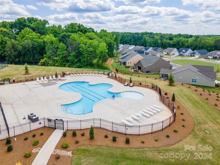 3125 Whispering Creek Dr Indian Trail, NC 28079