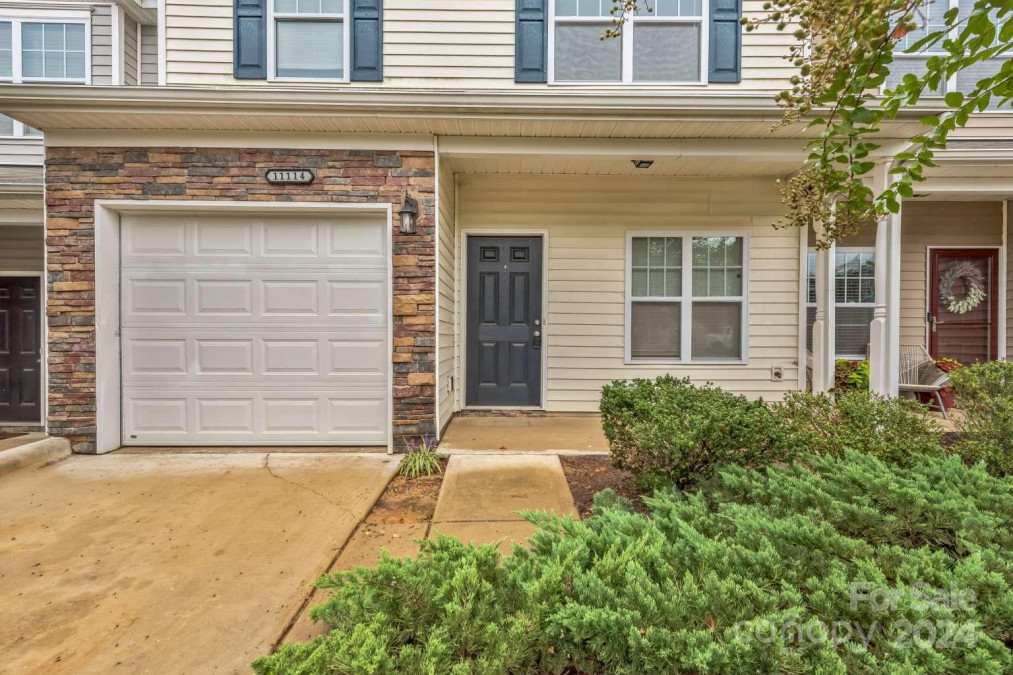 11114 Kanturk Ct Charlotte, NC 28213