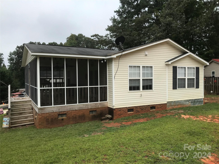 173175 Landlubber Trl Mount Gilead, NC 27306