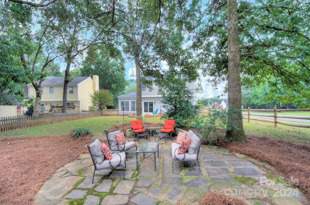 13703 Pytchley Ln Charlotte, NC 28273