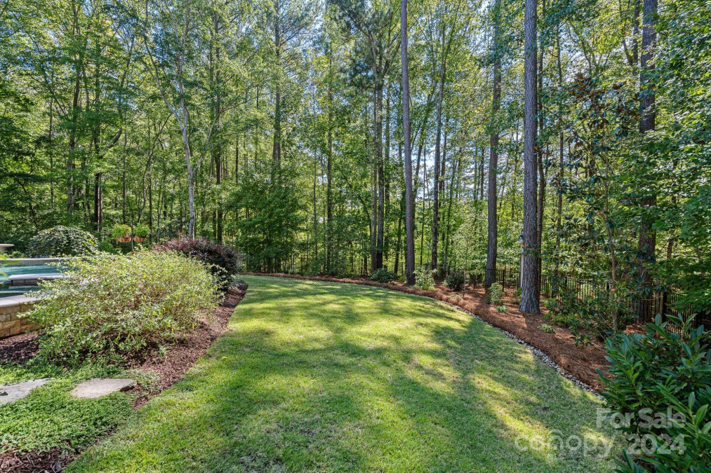 4573 Firethorn Ct Denver, NC 28037