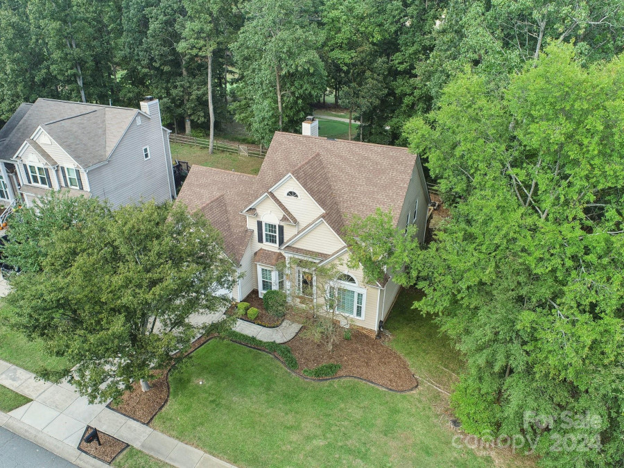 4107 Beauvista Dr Charlotte, NC 28269