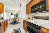 1710 Colin Creek Ln Charlotte, NC 28214