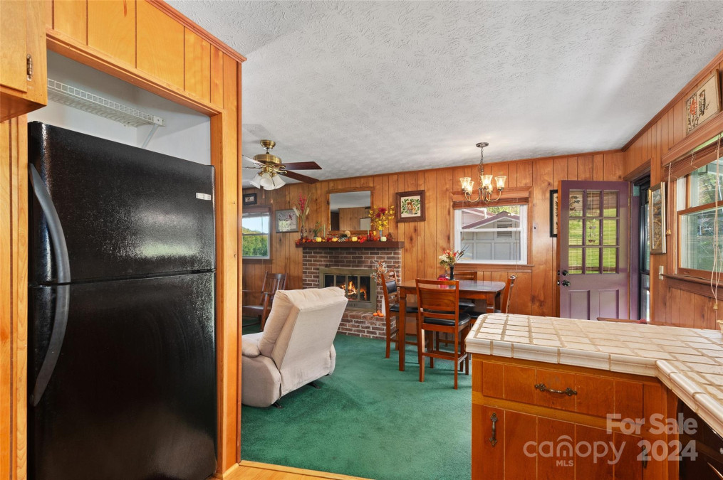 228 Raven Rg Maggie Valley, NC 28751