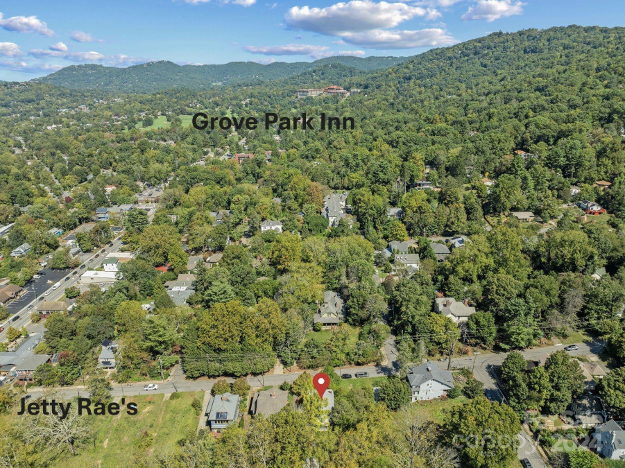 47 Baird St Asheville, NC 28801