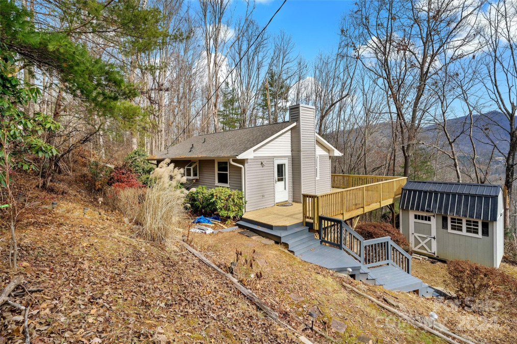 123 Avondale Ridge Rd Asheville, NC 28803