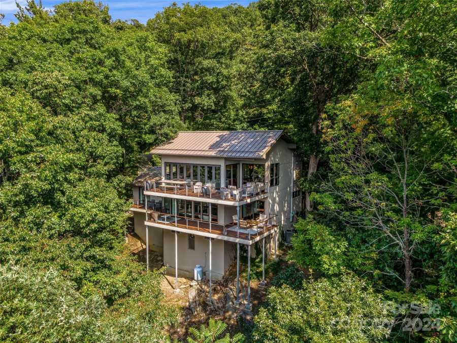 219 Old Toll Rd Asheville, NC 28804