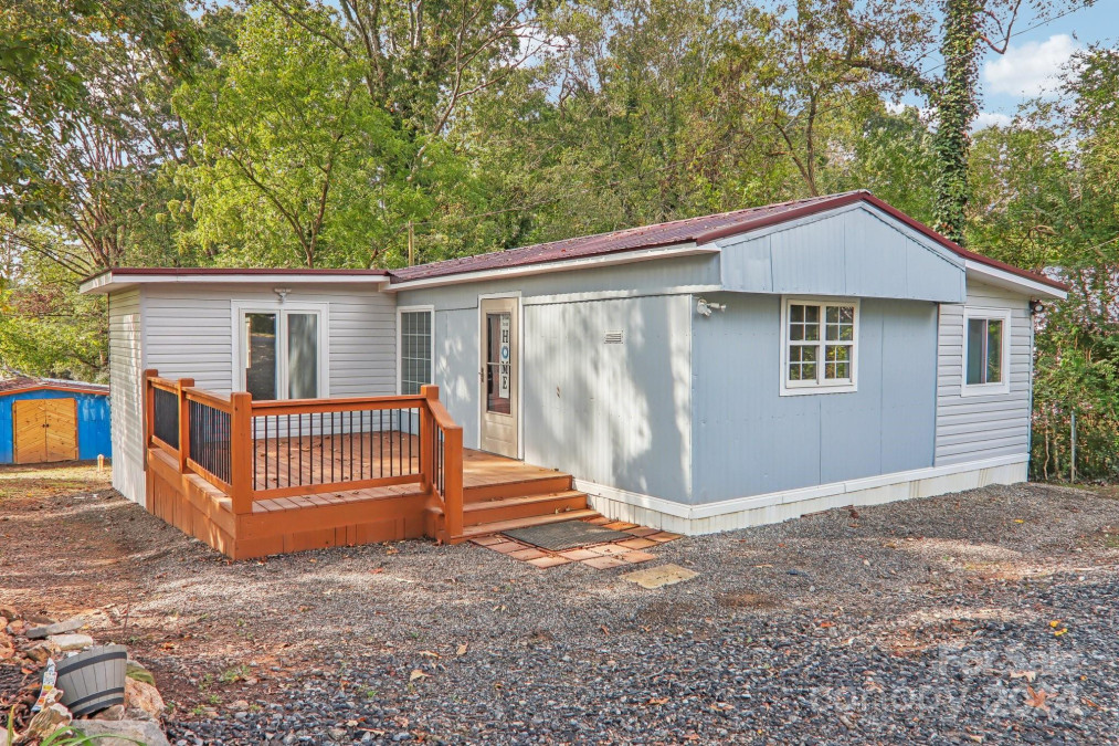 38 Ridge Rd Asheville, NC 28806