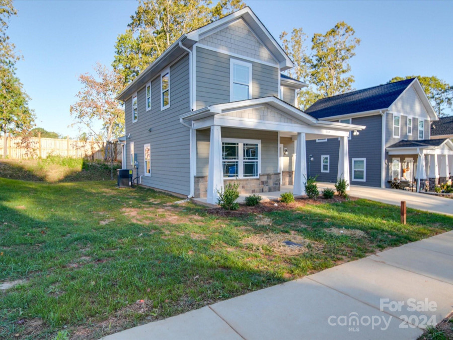 558 Geneva Cir Belmont, NC 28012