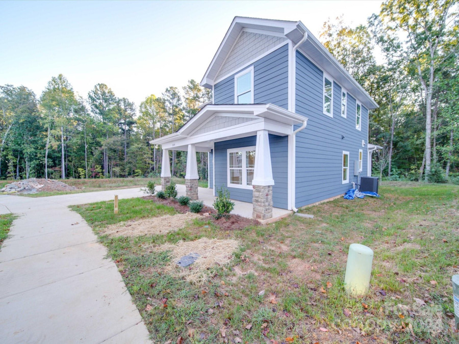 524 Geneva Cir Belmont, NC 28012