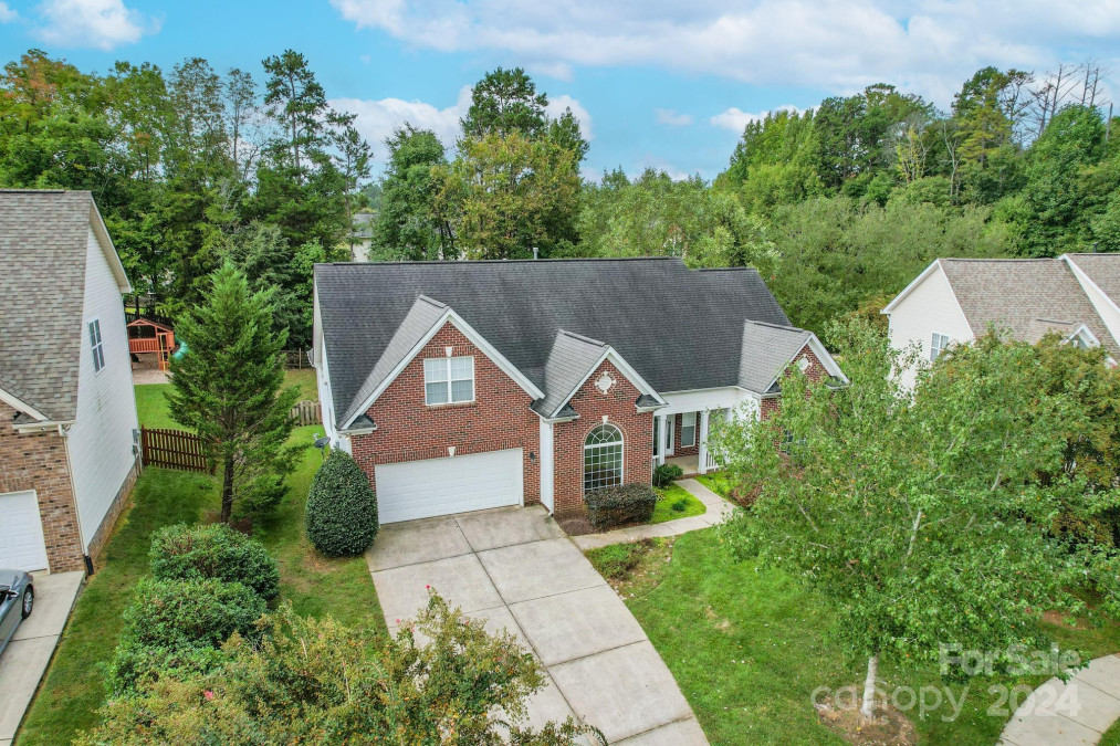 11909 Connie Ct Matthews, NC 28105