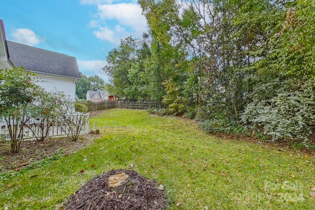 11909 Connie Ct Matthews, NC 28105