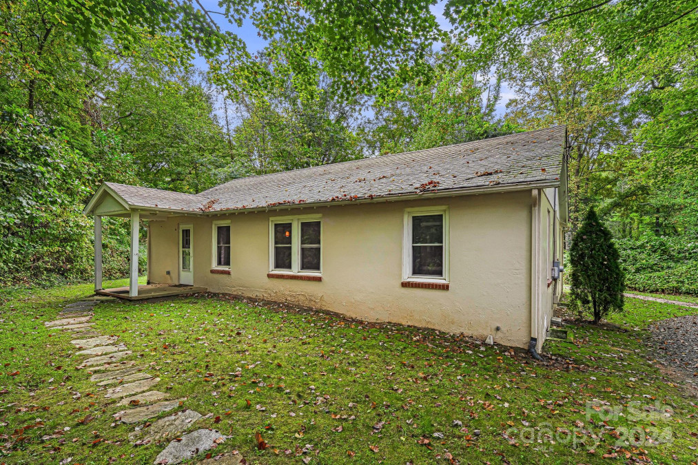 80 Mills Gap Rd Asheville, NC 28803