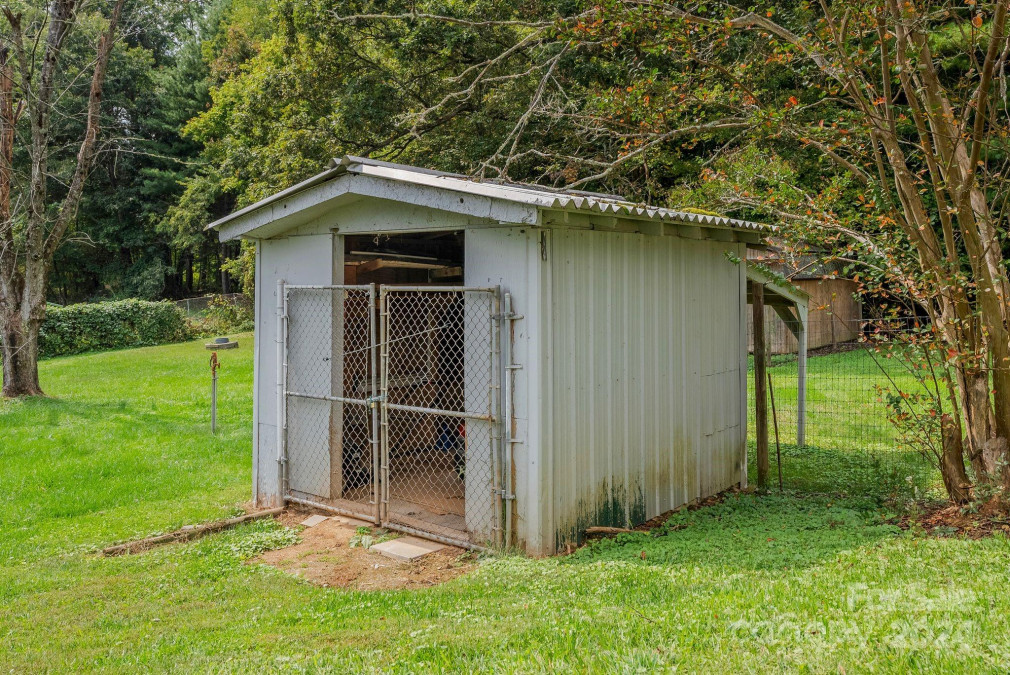 67 Poteat Street Extension Fletcher, NC 28732