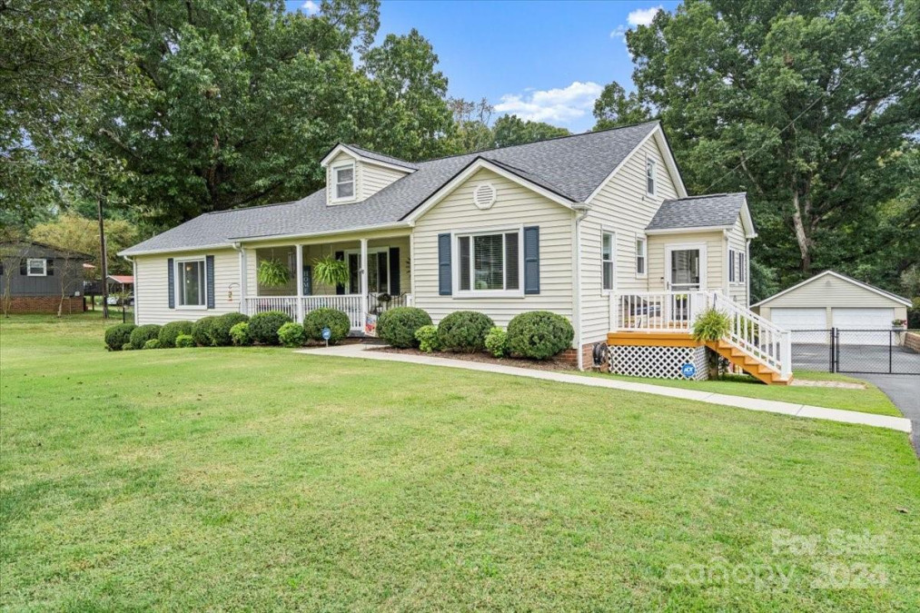 2500 Belmeade Dr Charlotte, NC 28214