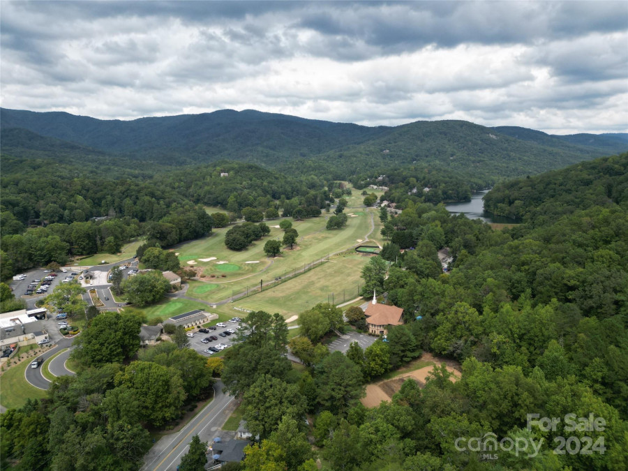 202 Hillview Dr Lake Lure, NC 28746