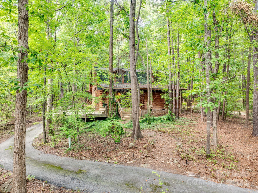 5082 Mount Carmel Rd Heath Springs, SC 29058