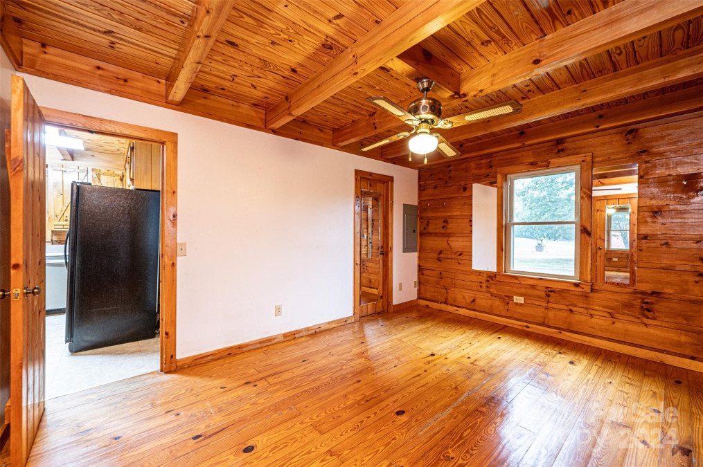 89 Birchfield Mill Loop Nebo, NC 28761