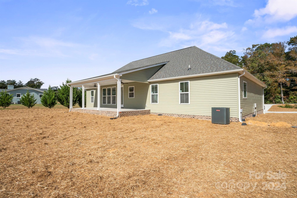 4639 Nc 152 Hw Rockwell, NC 28138