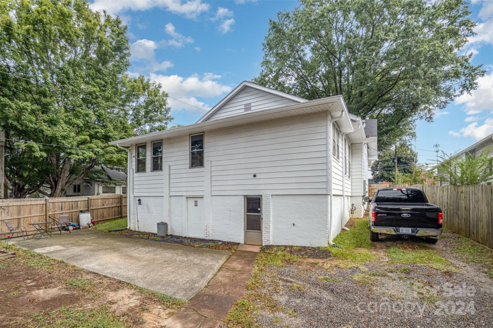 317 Kerr St Concord, NC 28025