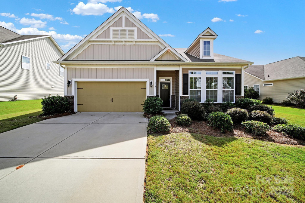 1421 Wheeltree Rd Clover, SC 29710