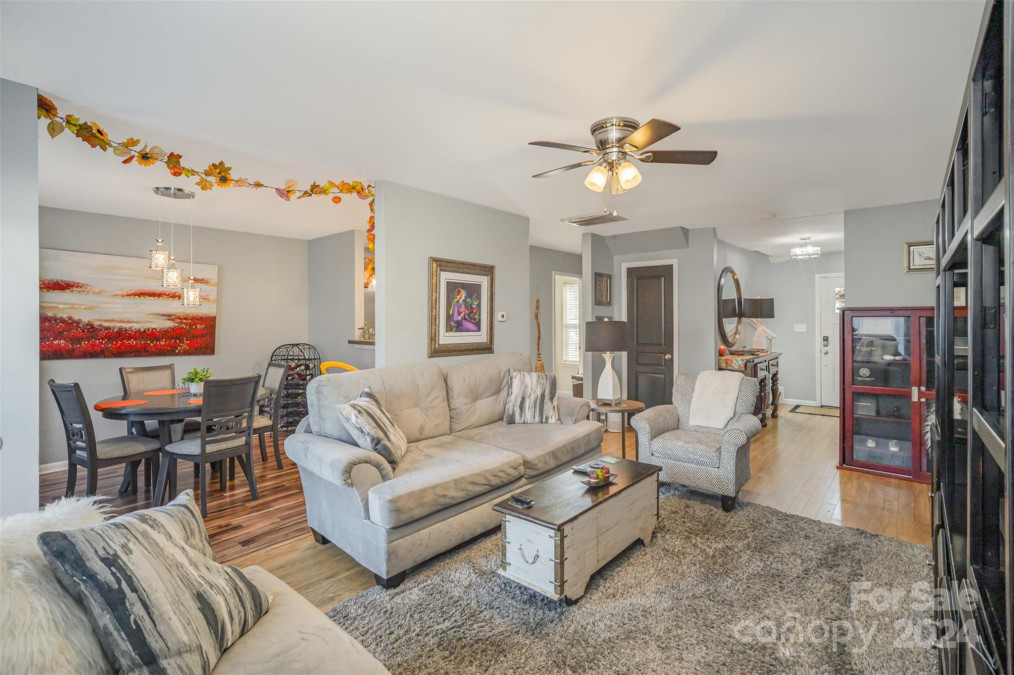 3106 Misty Ln Charlotte, NC 28269