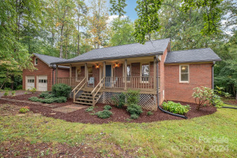 157 Sherwood Pines Dr Mooresville, NC 28115