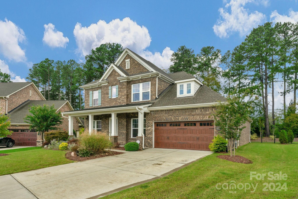 1907 Midtrain Dr Matthews, NC 28105