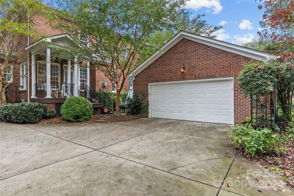 5122 Lady Fern Cir Charlotte, NC 28211