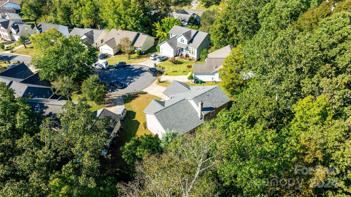 3236 Rheinwood Ct Matthews, NC 28105